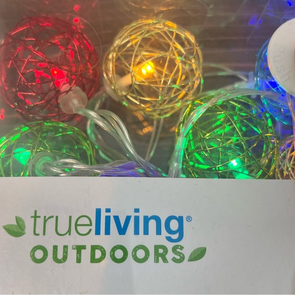 Battery operated LED string lights Metal Globe Colorful 30 light total 3 strings - Picture 2 of 8